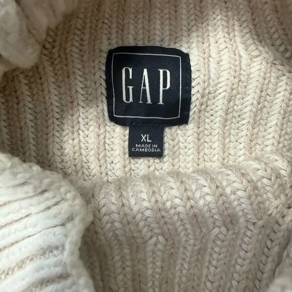GAP Cream Ribbed Mockneck Raglan Sweater w/Asymetrical Button Accents - Picture 5 of 8